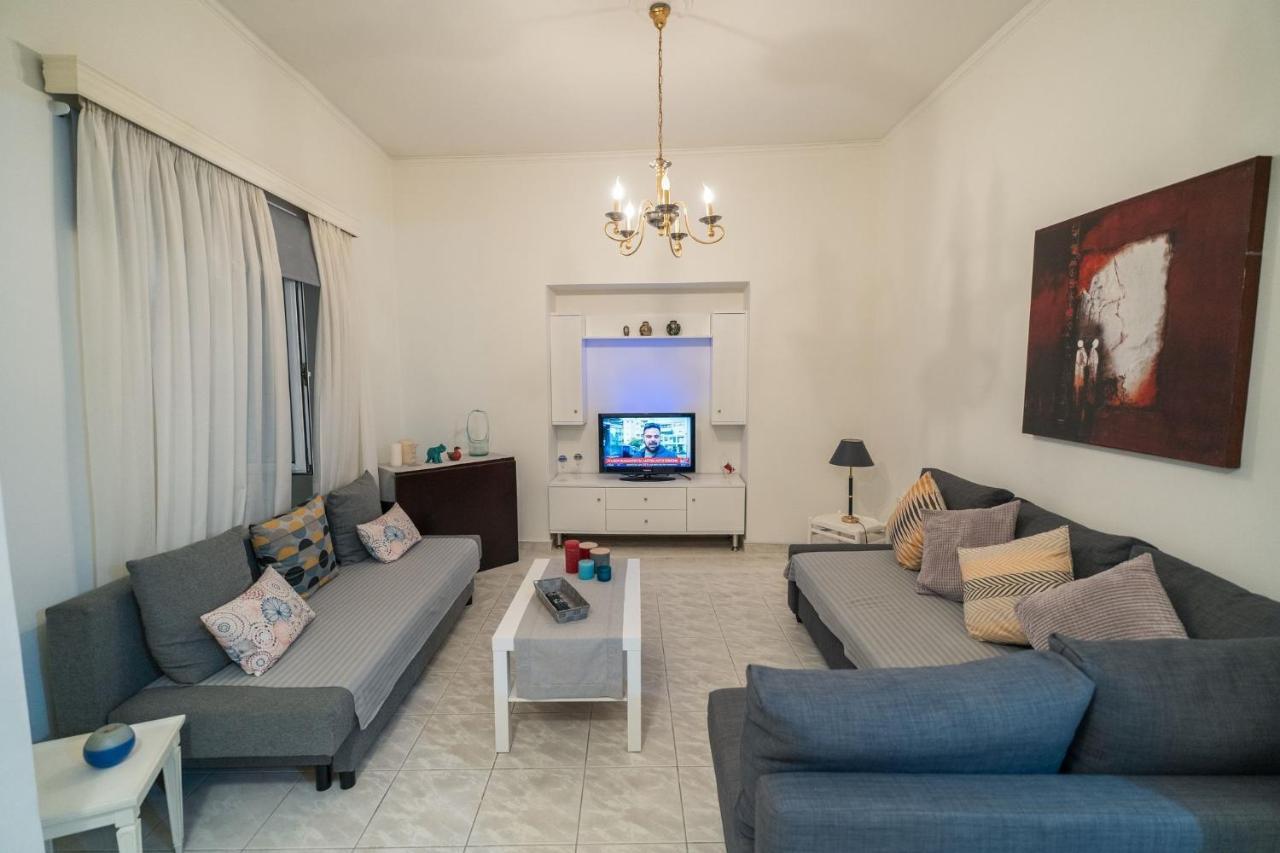 Marina Apartment Pireus Eksteriør bilde