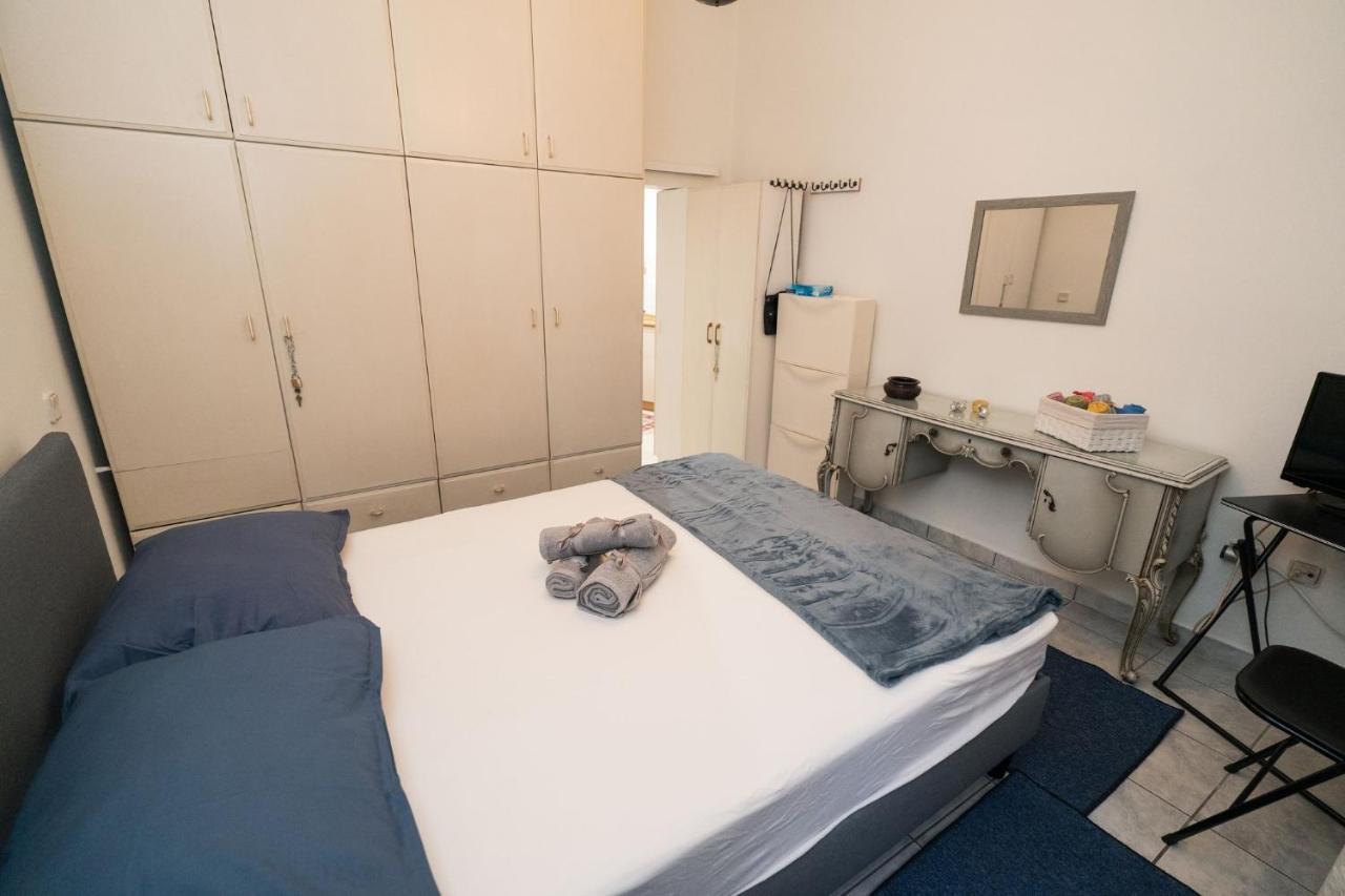Marina Apartment Pireus Eksteriør bilde